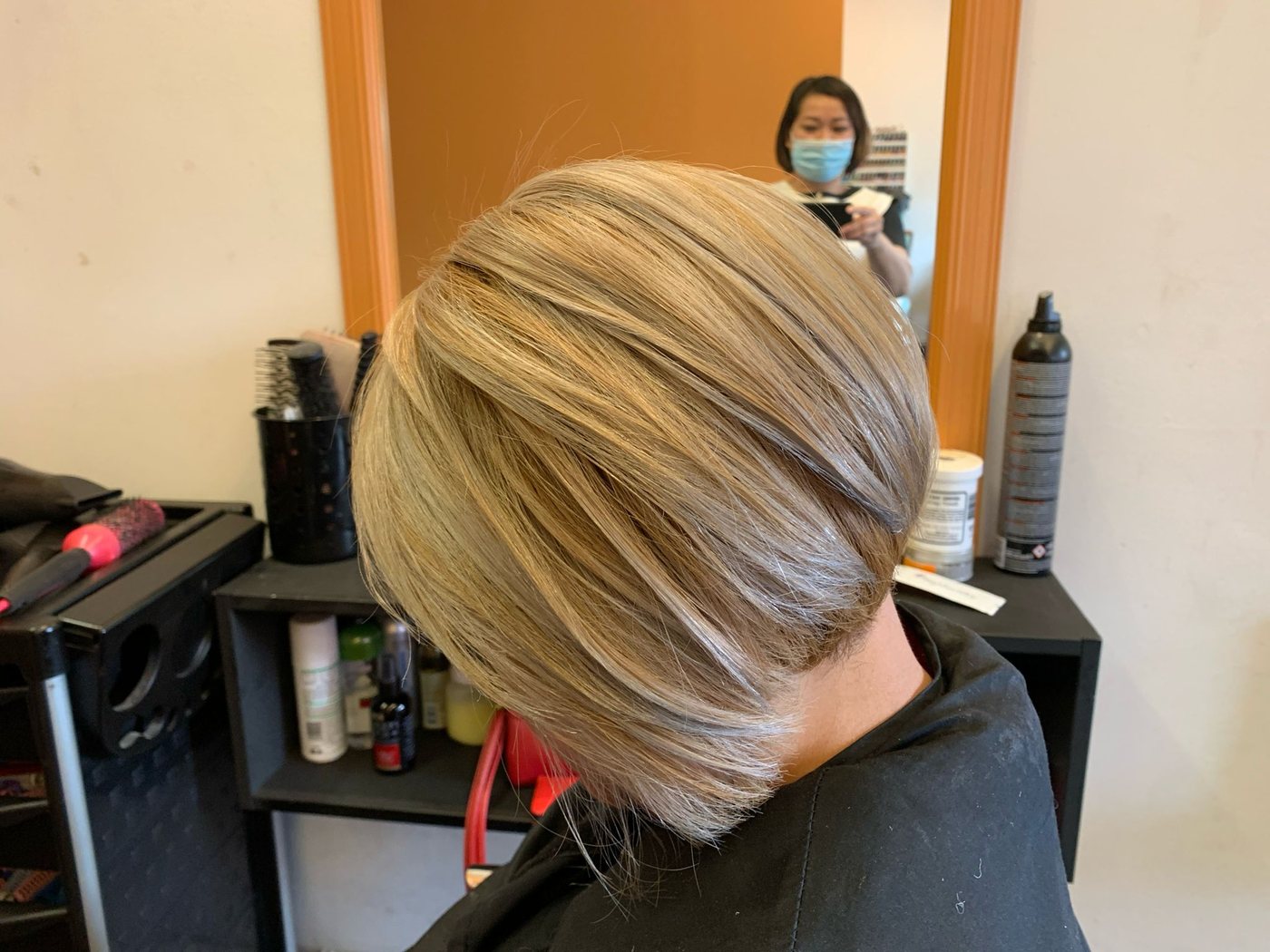 Blonde bob